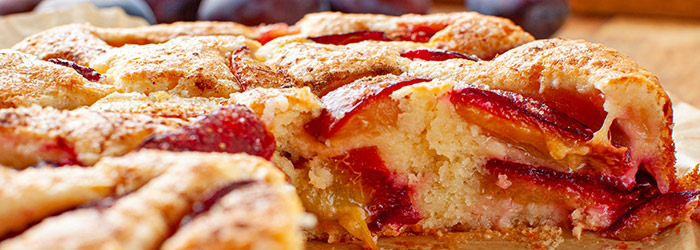 Ciasto jogurtowe ze śliwkami