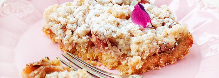 Ciasto kruche z rabarbarem