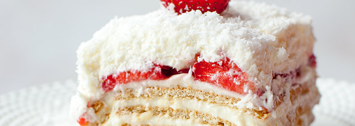 Ciasto Raffaello z truskawkami