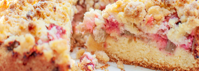 Ciasto z rabarbarem i kruszonką