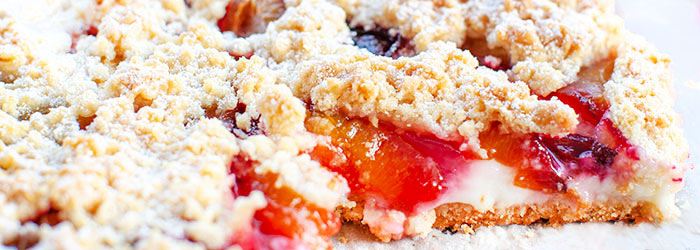 Ciasto ze śliwkami i budyniem