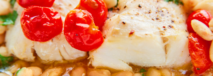 Dorsz zapiekany z fasolką