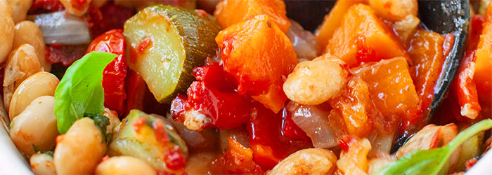 Fasola zapiekana z warzywami