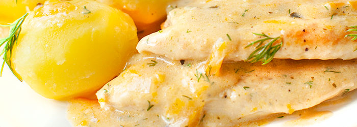 Indyk gotowany w sosie