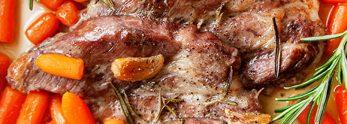 Karkówka pieczona w plastrach