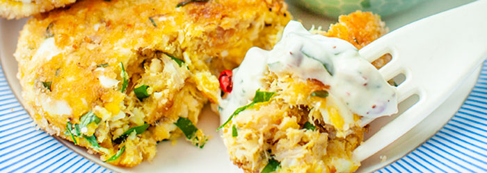 Kotlety jajeczne z wędzoną rybą