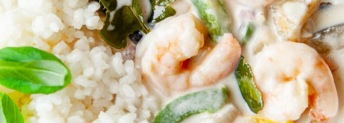 Kremowe curry z krewetkami i mlekiem kokosowym