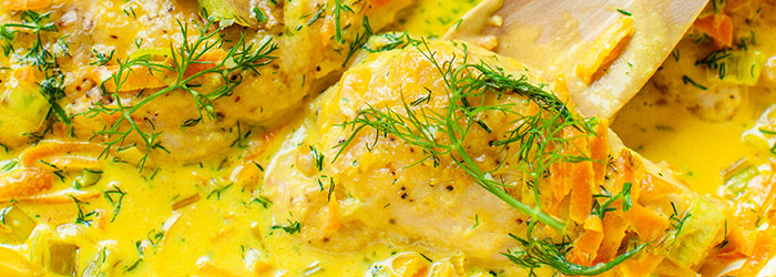 Kurczak w kremowym sosie koperkowym