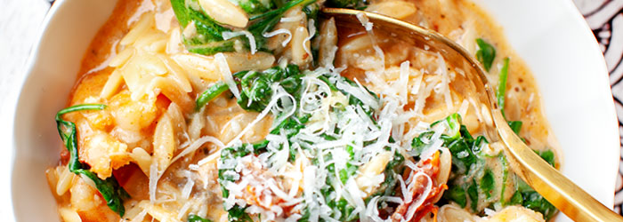 Makaron orzo z krewetkami