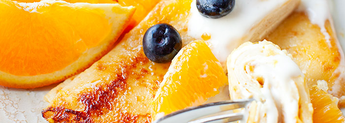 Naleśniki z sosem pomarańczowym