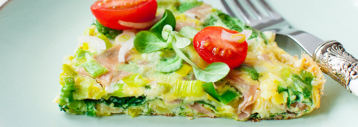 Omlet z duszonymi porami