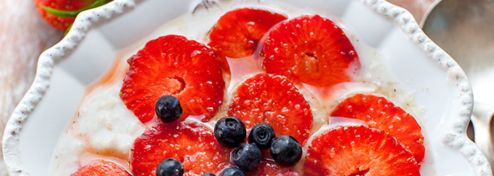 Owsianka z truskawkami