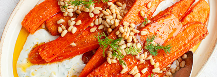 Pieczone marchewki z harissą