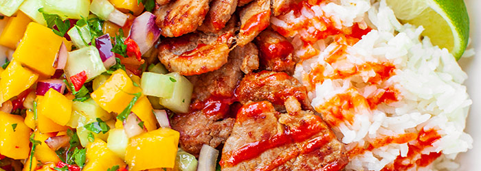 Polędwiczka z ryżem i salsą mango