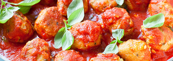 Pulpeciki z dorsza w sosie pomidorowym