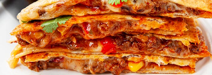 Quesadilla z chili con carne