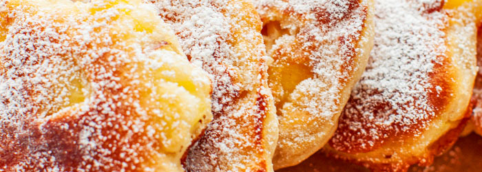 Racuchy z brzoskwiniami