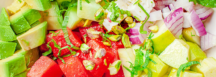 Sałatka z arbuzem i awokado