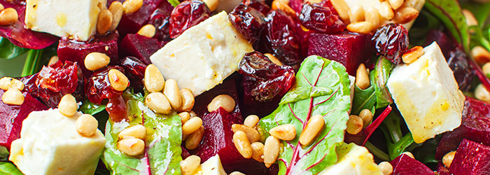 Sałatka z burakiem i fetą