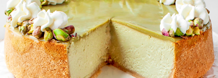 Sernik pistacjowy