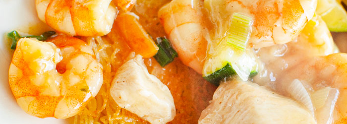 Smażony makaron w stylu Hong Kong