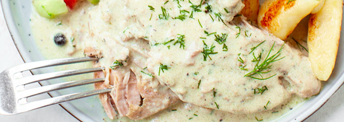 Szynka w sosie chrzanowym