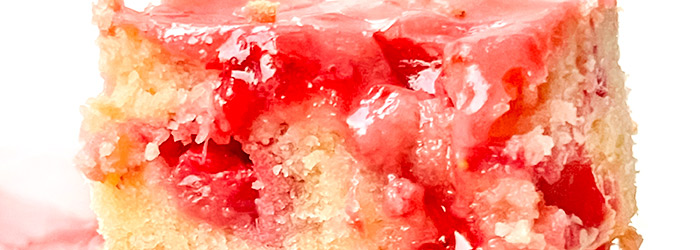 Truskawkowe Blondies