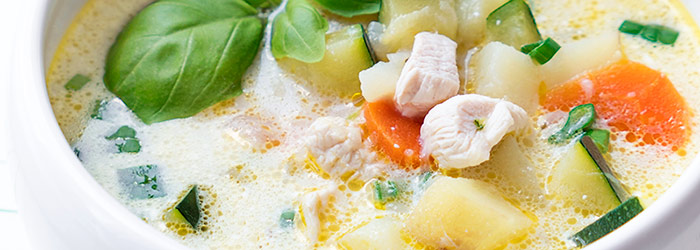 Zupa z cukinią i kurczakiem