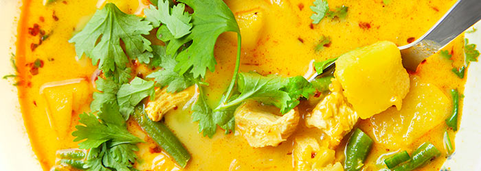 Zupa z kurczakiem, fasolką i ziemniakami